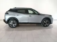 Usado Peugeot 2008 Allure 101 CV (74 kW) 2024 Gris SUV