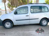 Usado Renault Kangoo 85 CV (62 kW) 2012 Plateado Monovolumen