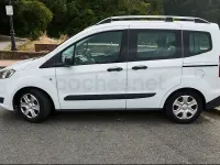 Usado Ford Tourneo Connect Trend 100 CV (73 kW) 2015 Blanco Monovolumen
