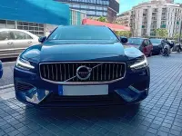 Usado Volvo V60 R-Design 341 CV (250 kW) 2022 Azul Familiar