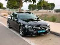 Usado Mercedes E220 194 CV (142 kW) 2019 Negro Berlina