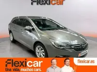 Usado Opel Astra Dynamic 150 CV (110 kW) 2019 Gris Utilitario