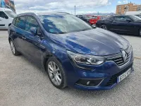 Usado Renault Mégane GrandTour Bose Edition 115 CV (84 kW) 2019 Azul Familiar