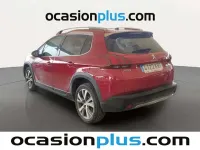 Usado Peugeot 2008 Allure 120 CV (88 kW) 2018 Rojo SUV