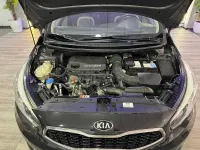 Usado Kia Ceed 101 CV (74 kW) 2017 Negro Utilitario