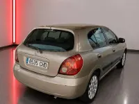 Usado Nissan Almera Acenta 98 CV (72 kW) 2003 Beige Berlina