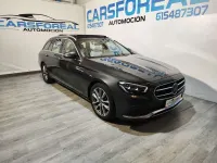 Usado Mercedes E220 194 CV (142 kW) 2022 Negro Familiar
