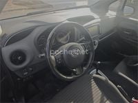Usado Toyota Yaris Hybrid 100 CV (73 kW) 2017 Negro Berlina