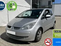Usado Mitsubishi Colt Invite 95 CV (69 kW) 2007 Gris / plata Berlina