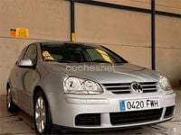 Usado VW Golf IV Sportline 140 CV (102 kW) 2004 Gris / plata Berlina