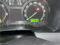 Usado Skoda Octavia Ambiente 90 CV (66 kW) 2003 Gris / plata Berlina