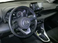 Usado Toyota Yaris Active 116 CV (85 kW) 2022 Blanco Utilitario