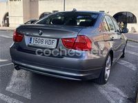 Usado BMW 318 143 CV (105 kW) 2011 Gris / plata Berlina