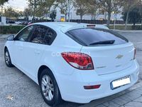 Usado Chevrolet Cruze LT 124 CV (91 kW) 2013 Blanco Familiar