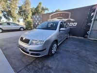 Usado Skoda Fabia 70 CV (51 kW) 2007 Gris / plata Familiar