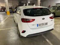 Usado Kia Ceed 136 CV (100 kW) 2021 Blanco Utilitario