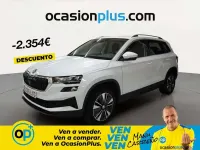 Usado Skoda Karoq Ambition 150 CV (110 kW) 2022 Blanco SUV