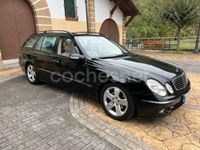 Usado Mercedes E320 Avantgarde 224 CV (164 kW) 2003 Negro Familiar