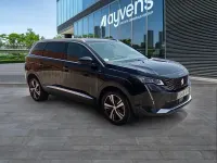 Usado Peugeot 5008 GT 131 CV (96 kW) 2023 Negro SUV