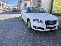 Usado Audi A3 Attraction 105 CV (77 kW) 2010 Blanco Utilitario
