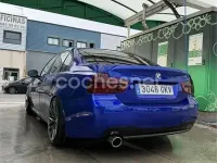 Usado BMW 318 143 CV (105 kW) 2009 Azul Berlina