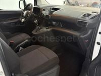 Usado Citroën Berlingo Live 102 CV (75 kW) 2022 Blanco Monovolumen