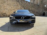 Usado Volvo V60 Momentum 197 CV (144 kW) 2021 Azul Familiar