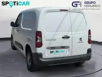 Usado Peugeot Partner 100 CV (73 kW) 2023 Blanco Monovolumen