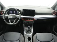 Usado Seat Arona FR 115 CV (84 kW) 2025 Blanco SUV