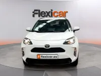 Usado Toyota Yaris Active 130 CV (95 kW) 2026 Blanco Utilitario
