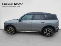 Usado Mini One Countryman Essential 170 CV (125 kW) 2024 Gris SUV