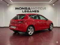 Käytetty Seat Leon FR 150 HP (110 kW) 2014 Punainen Sedan
