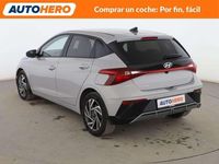 Usado Hyundai i20 101 CV (74 kW) 2024 Gris Utilitario