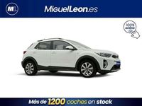 Usado Kia Stonic 84 HP (61 kW) 2023 Branco SUV