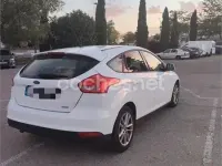 Usado Ford Focus Business Edition 125 CV (91 kW) 2016 Blanco Berlina