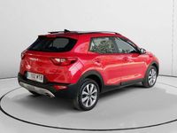 Usado Kia Stonic 100 CV (73 kW) 2024 Rojo SUV