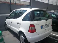 Usado Mercedes A140 Elegance 82 CV (60 kW) 1999 Blanco Monovolumen