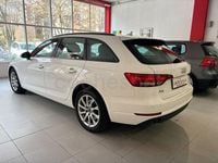Usado Audi A4 122 HP (89 kW) 2018 Branco Carrinha