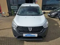 Usado Dacia Dokker Essentiel 95 CV (69 kW) 2021 Blanco Monovolumen