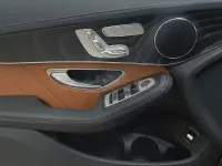 Usado Mercedes GLC300 245 CV (180 kW) 2022 Gris / plata SUV