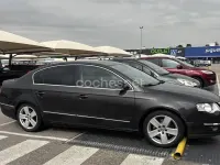 Usado VW Passat Sportline 150 CV (110 kW) 2005 Marrón Berlina