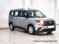 Begagnad Ford Tourneo Courier Trend 125 HK (91 kW) 2024 Grå Minibuss