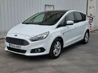 Usado Ford S-MAX Titanium 150 CV (110 kW) 2019 Blanco Monovolumen