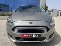 Usado Ford S-MAX Titanium 150 CV (110 kW) 2015 Gris / plata Monovolumen