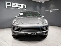 Käytetty Porsche Cayenne 245 HP (180 kW) 2012 Harmaa Katumaasturi