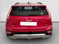 Usado Kia Niro 141 CV (103 kW) 2024 Rojo SUV