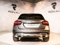 Usado Mercedes GLA200 136 CV (100 kW) 2019 Gris / plata SUV