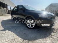 Usado Skoda Rapid Elegance 105 CV (77 kW) 2015 Negro Utilitario