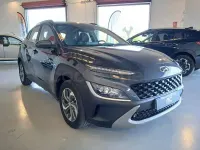 Usado Hyundai Kona 141 HP (103 kW) 2021 Cinzento SUV