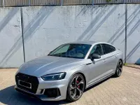 Usado Audi RS5 Sportback 450 CV (330 kW) 2020 Gris / plata Berlina